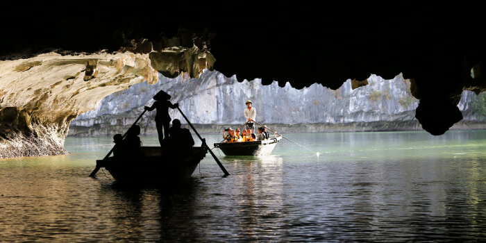 dark-bright-cave
